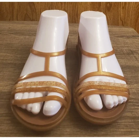 Crocs Isabella Sandals T-Strap Flat Shoes Women's Size 5 Bronze Gold - Picture 2 of 12